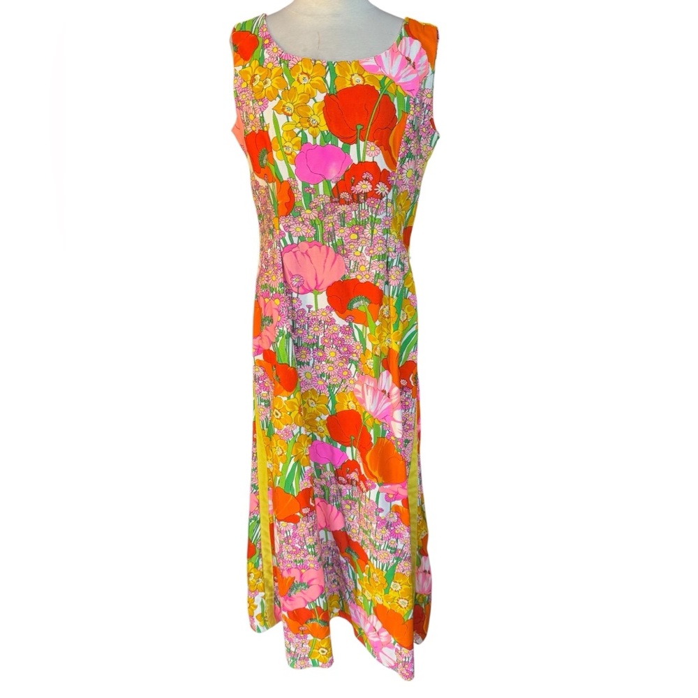 1960s/Early 70s Tanner of North Carolina Barkcloth Psychedelic “Flower Power” Ma